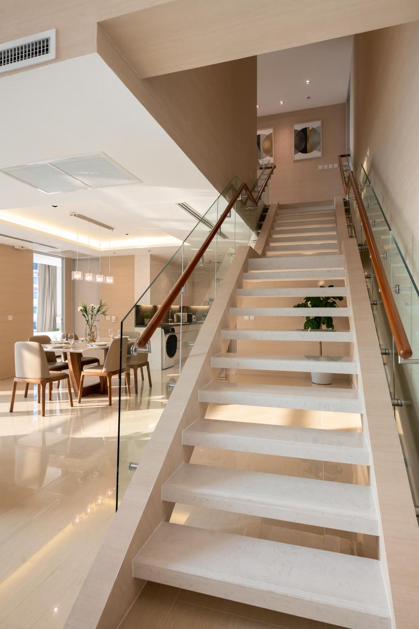 Jasmine 59 Hotel Bangkok Exterior photo A staircase with a glass balustrade